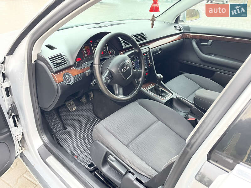 Седан Audi A4 2007 в Турке