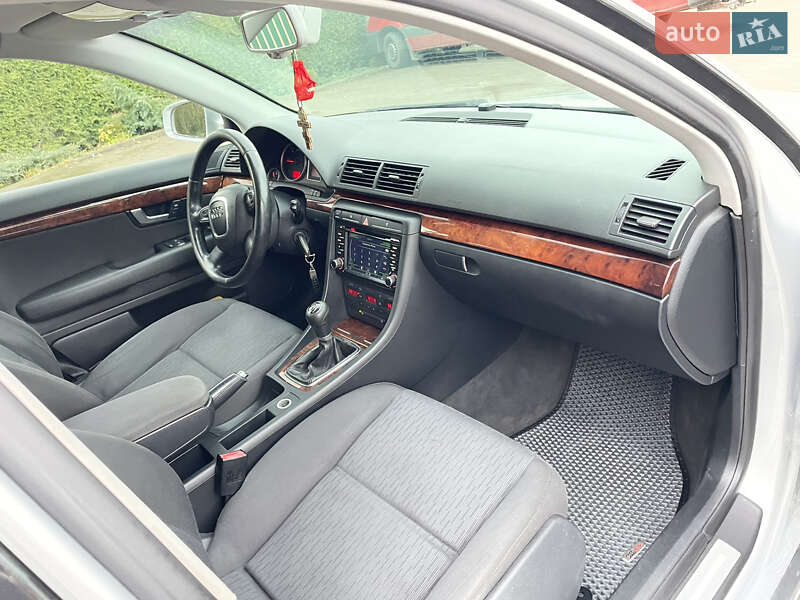 Седан Audi A4 2007 в Турке