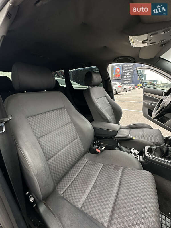 Универсал Audi A4 1999 в Киеве фото 15 Универсал Audi A4 1999 в Киеве