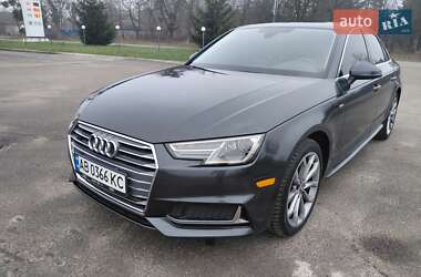Седан Audi A4 2019 в Шпикове