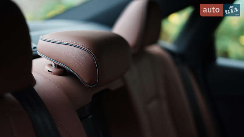 Седан Audi A4 2020 в Одессе