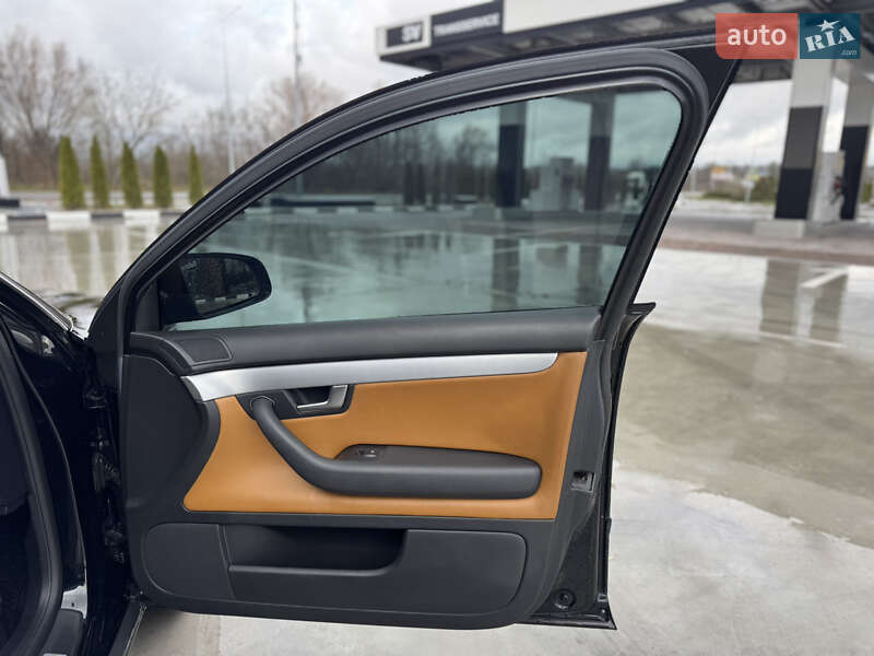 Седан Audi A4 2005 в Звягеле