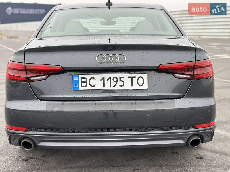 Седан Audi A4 2016 в Львове