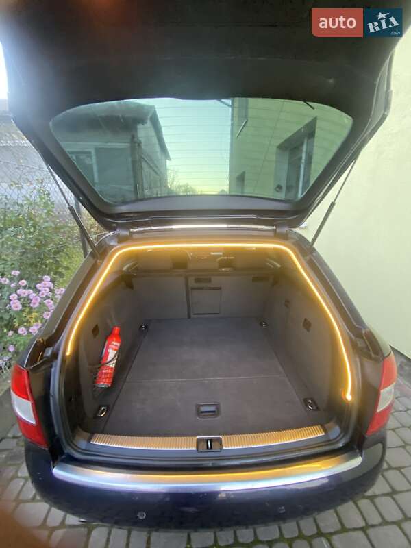 Універсал Audi A4 2001 в Львові