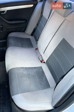 Седан Audi A4 2007 в Дублянах