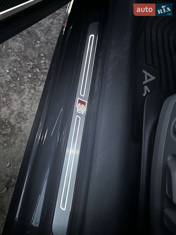 Седан Audi A4 2016 в Львові фото 24 Седан Audi A4 2016 в Львові