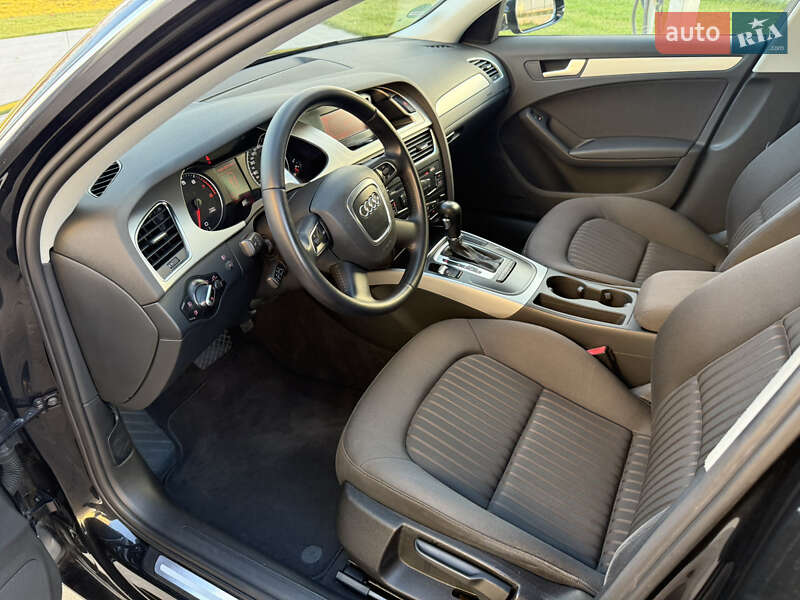 Універсал Audi A4 2010 в Луцьку
