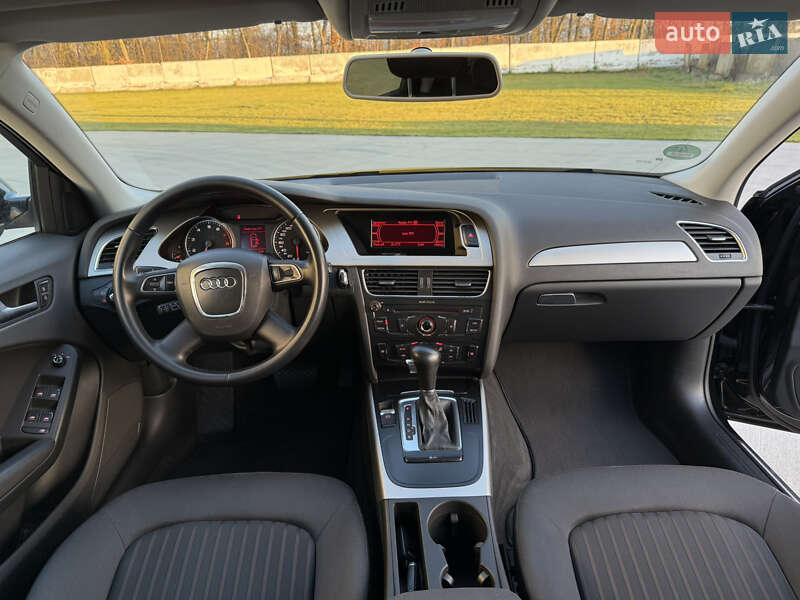 Універсал Audi A4 2010 в Луцьку