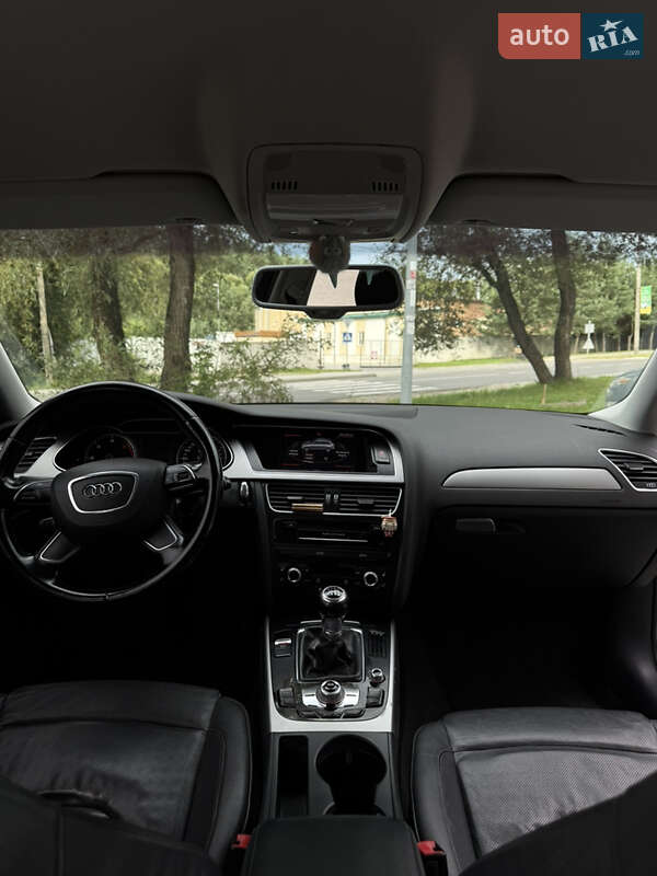 Универсал Audi A4 2012 в Новояворовске