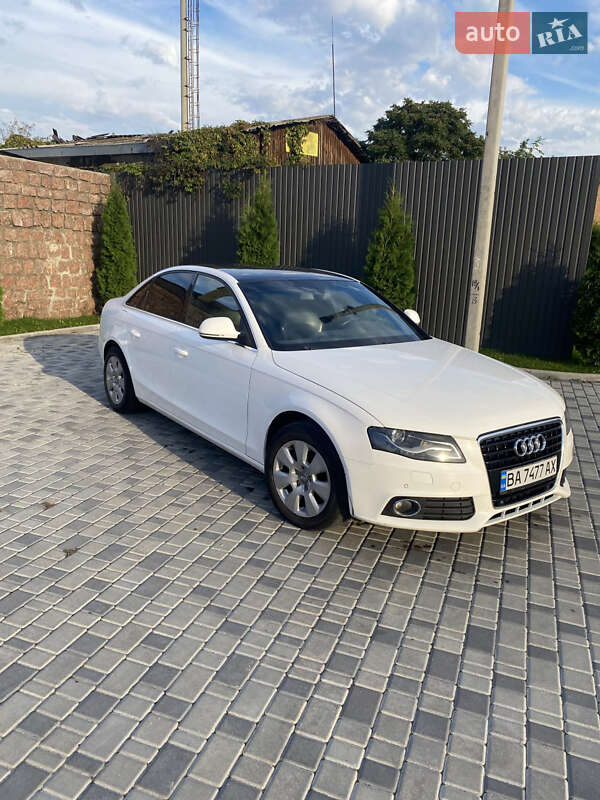 Седан Audi A4 2008 в Кропивницком