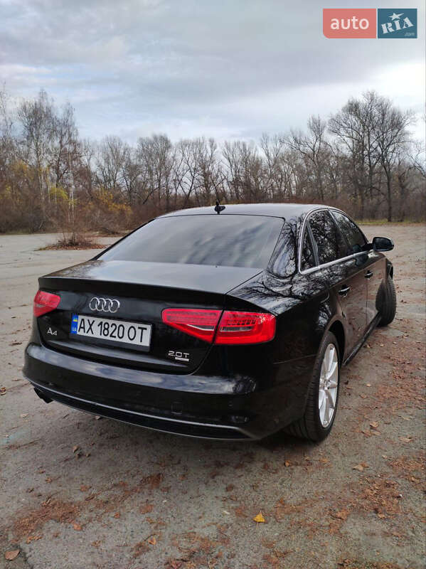 Седан Audi A4 2014 в Днепре