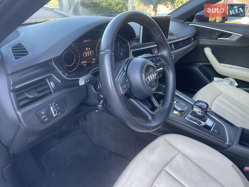 Седан Audi A4 2016 в Яворове