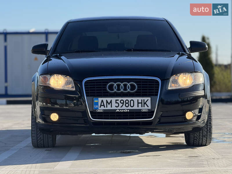 Седан Audi A4 2005 в Звягеле