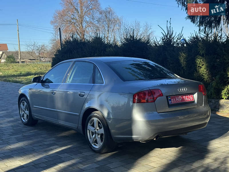 Седан Audi A4 2006 в Вознесенске