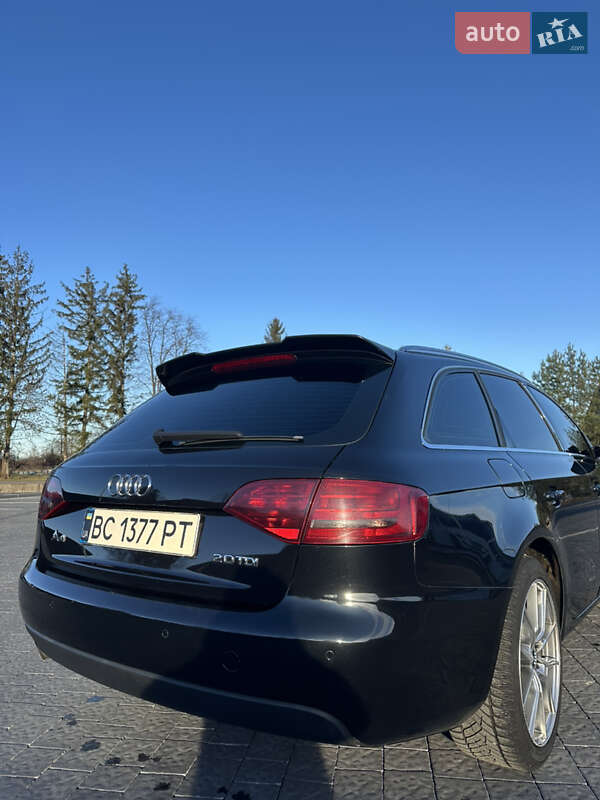 Универсал Audi A4 2009 в Самборе