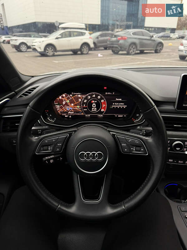 Седан Audi A4 2018 в Одесі