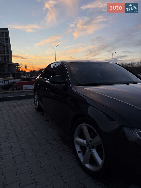 Седан Audi A4 2010 в Львові