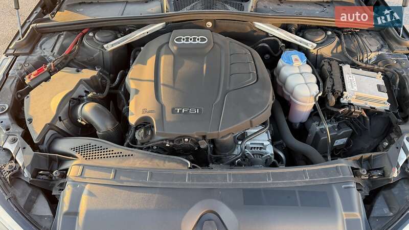 Седан Audi A4 2018 в Киеве