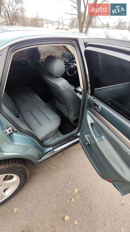 Седан Audi A4 1999 в Глевахе