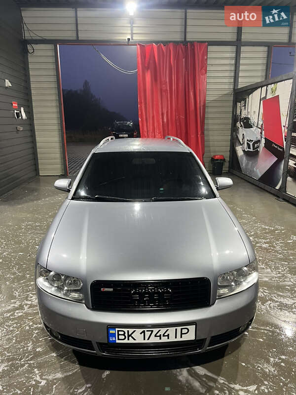 Універсал Audi A4 2003 в Києві