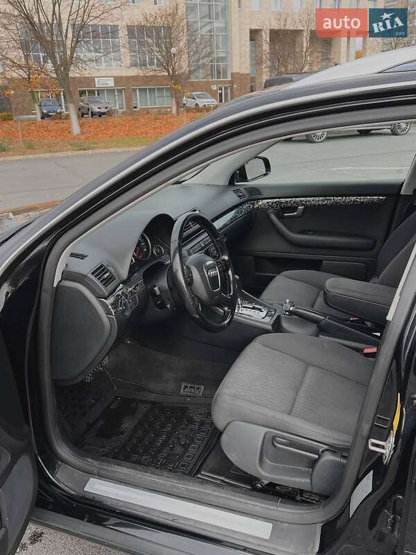 Универсал Audi A4 2007 в Остроге