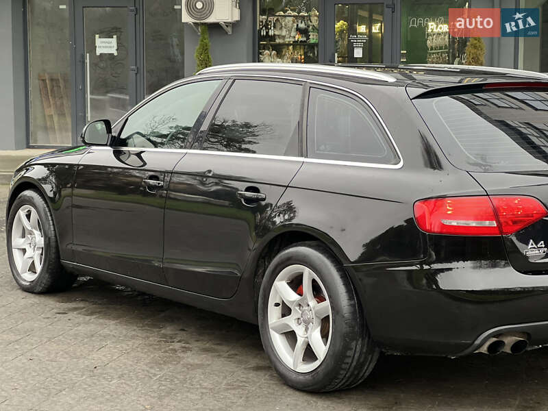 Универсал Audi A4 2008 в Новояворовске