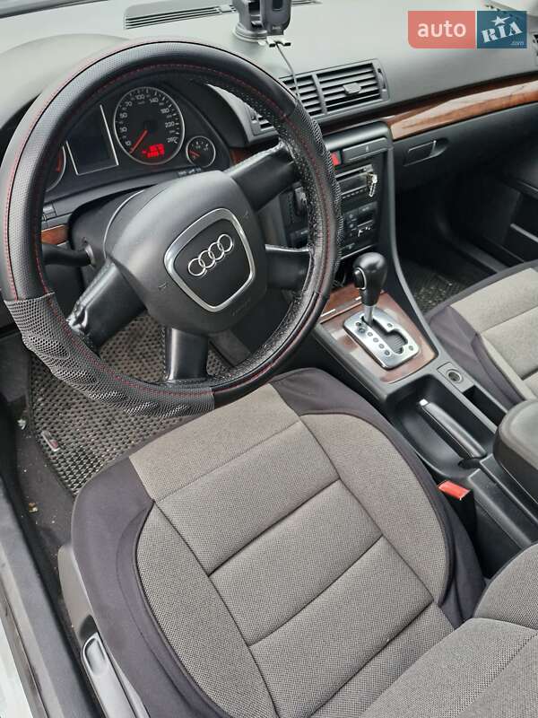 Седан Audi A4 2006 в Нетешине фото 4 Седан Audi A4 2006 в Нетешине