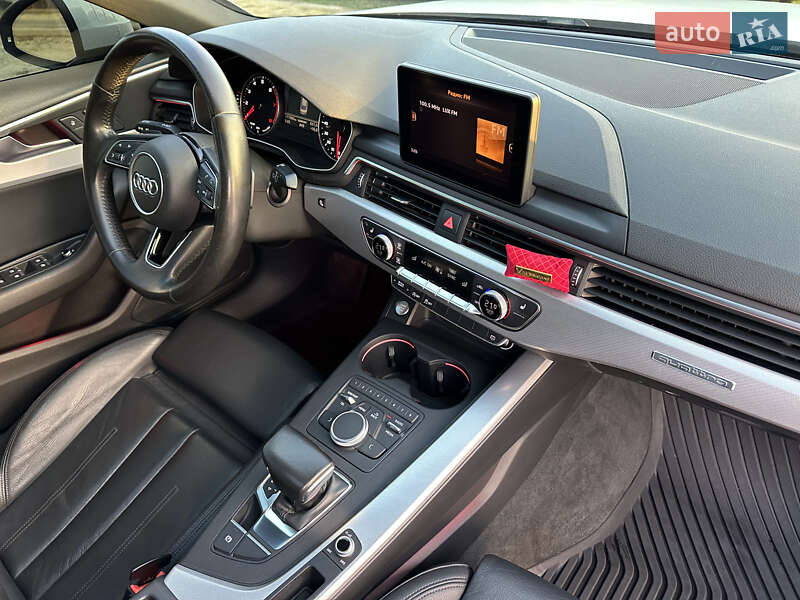 Седан Audi A4 2016 в Дніпрі