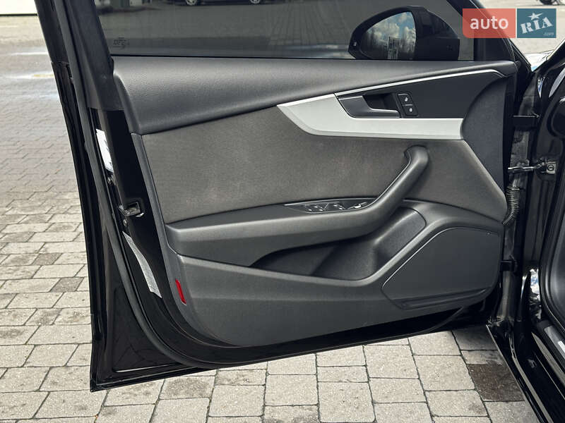 Универсал Audi A4 2018 в Стрые