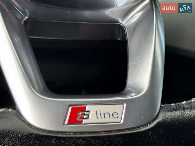 Универсал Audi A4 2018 в Стрые