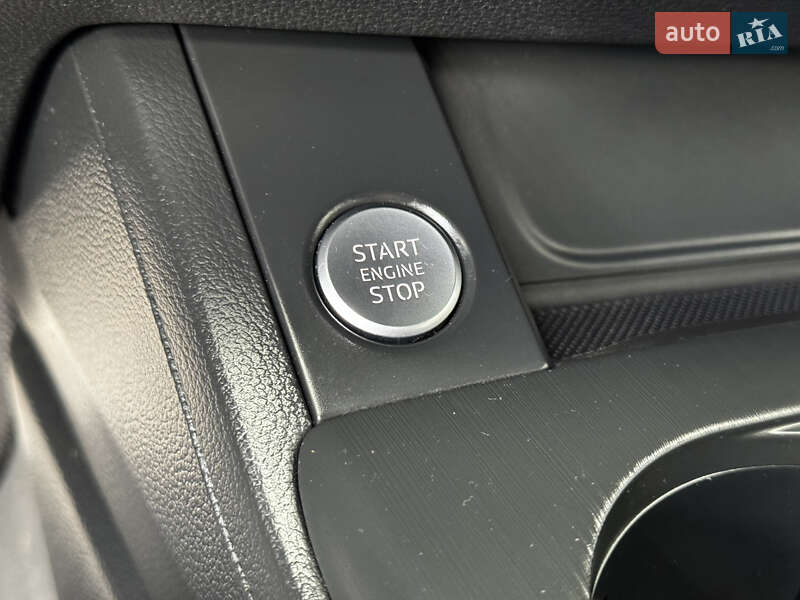 Универсал Audi A4 2018 в Стрые