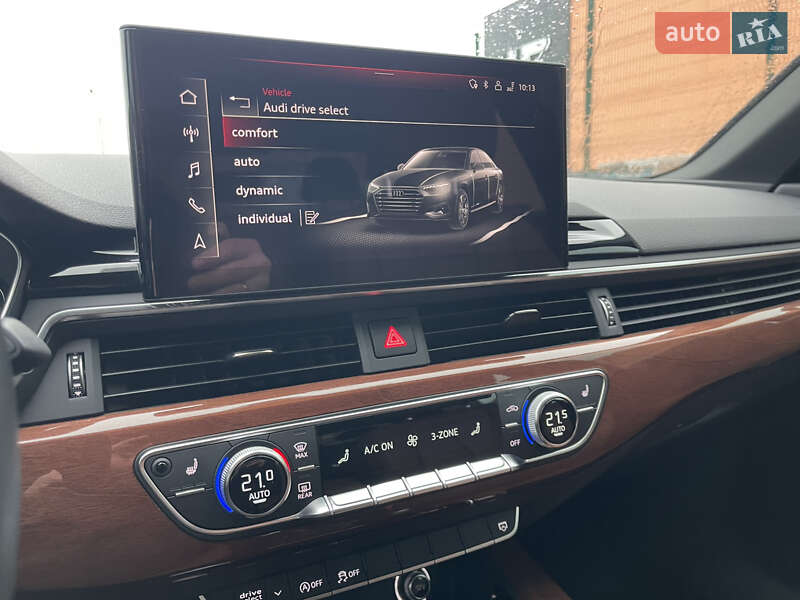 Седан Audi A4 2020 в Києві