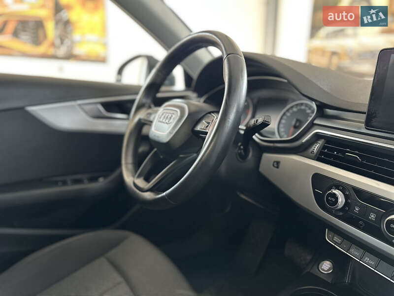 Универсал Audi A4 2016 в Дрогобыче
