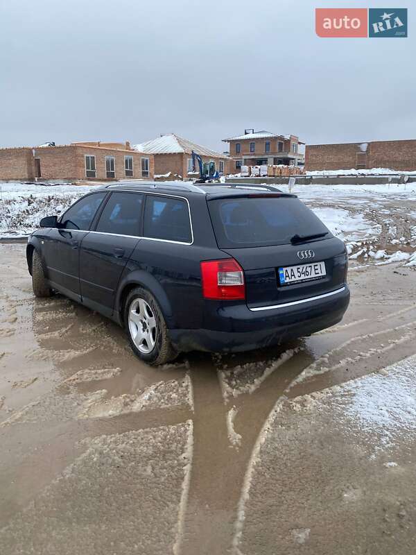 Универсал Audi A4 2004 в Ровно