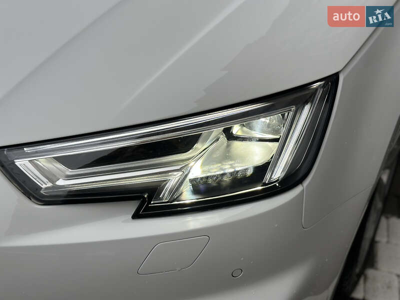 Седан Audi A4 2019 в Вінниці