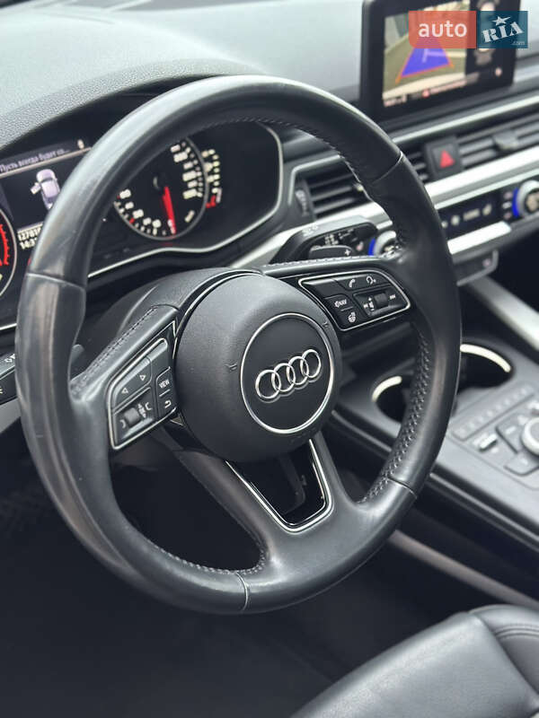 Седан Audi A4 2019 в Вінниці