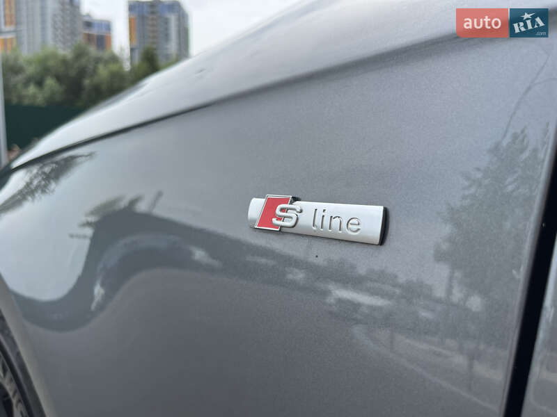 Седан Audi A4 2014 в Киеве