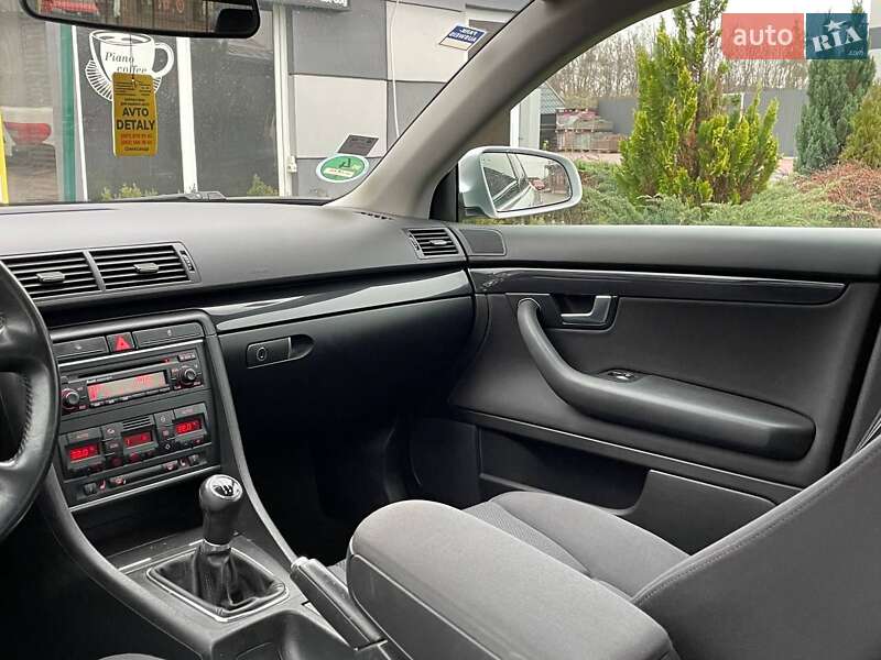 Универсал Audi A4 2003 в Сарнах