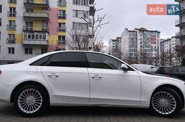 Седан Audi A4 2014 в Івано-Франківську