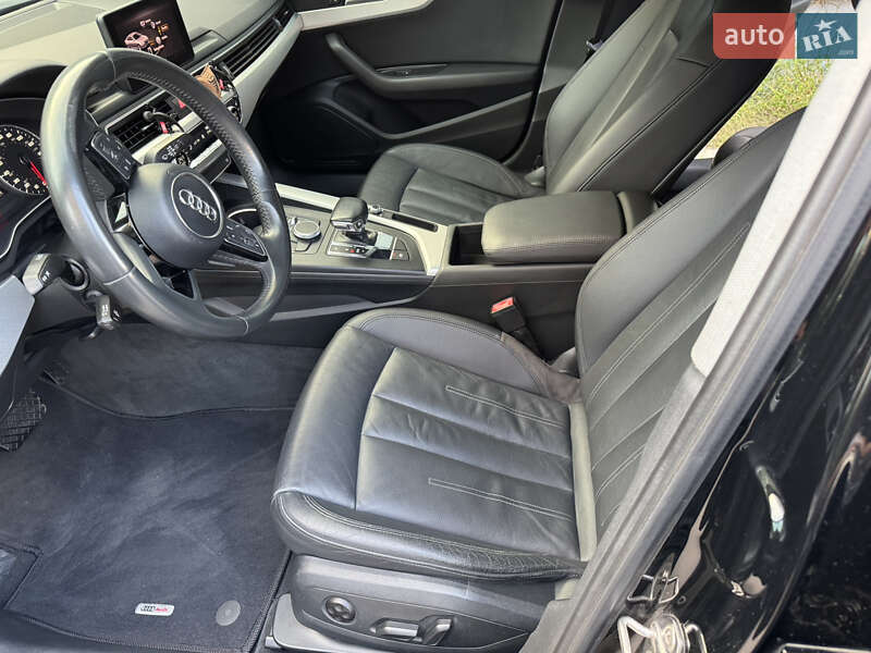 Седан Audi A4 2018 в Києві