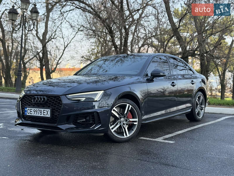 Седан Audi A4 2017 в Одесі