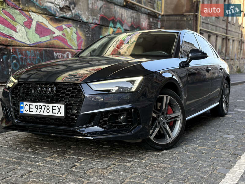 Седан Audi A4 2017 в Одесі