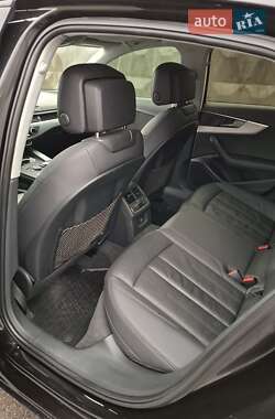 Седан Audi A4 2015 в Киеве