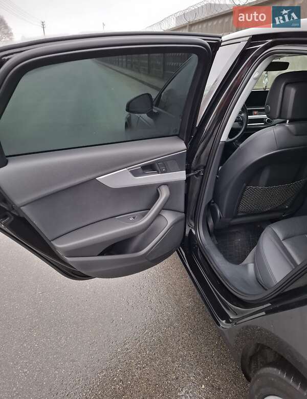 Седан Audi A4 2015 в Києві фото 21 Седан Audi A4 2015 в Києві