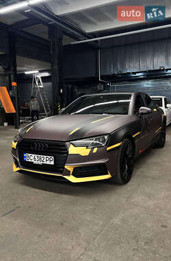 Седан Audi A4 2017 в Павлограде