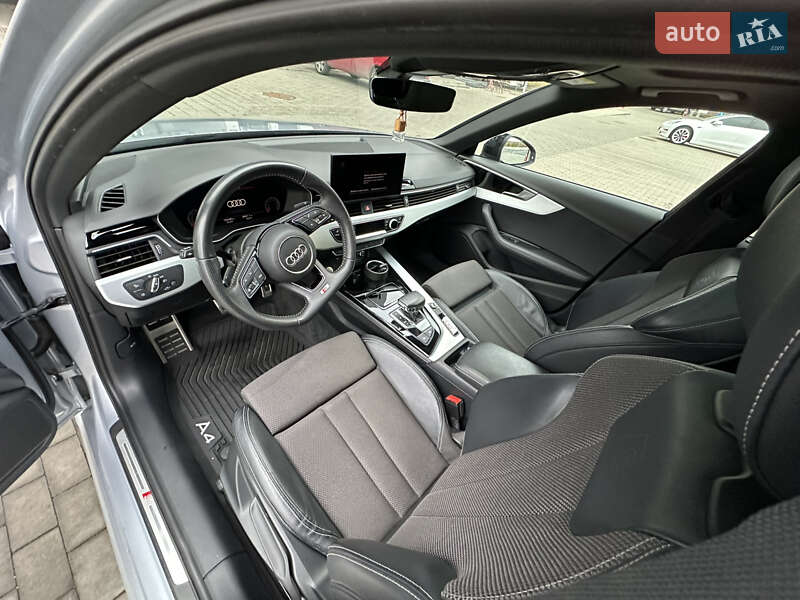 Универсал Audi A4 2019 в Ровно