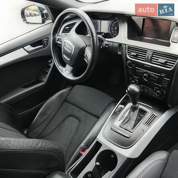Универсал Audi A4 2011 в Одессе