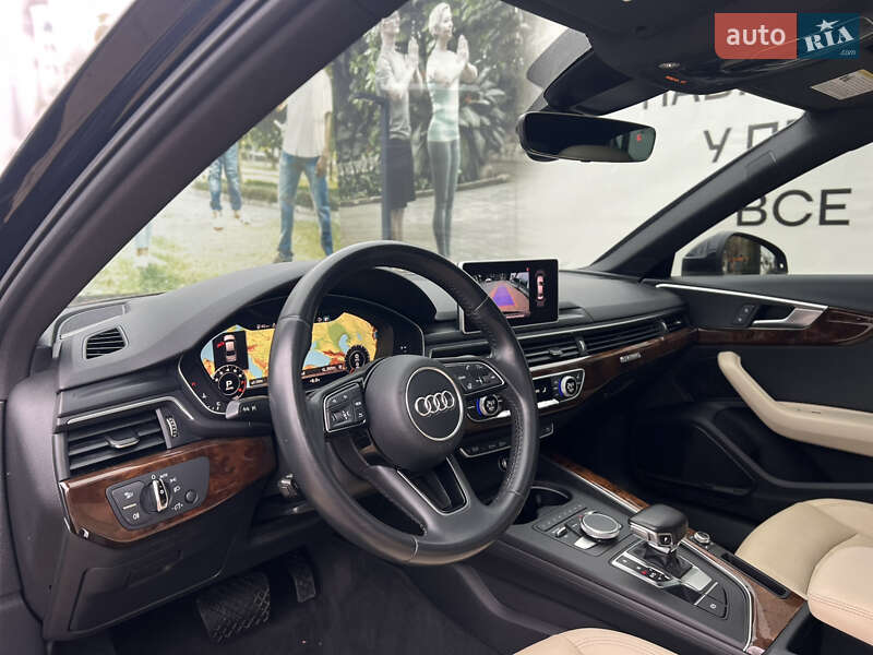 Седан Audi A4 2017 в Одессе