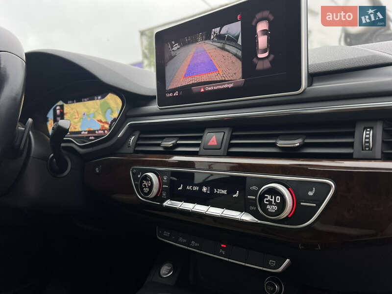 Седан Audi A4 2017 в Одессе