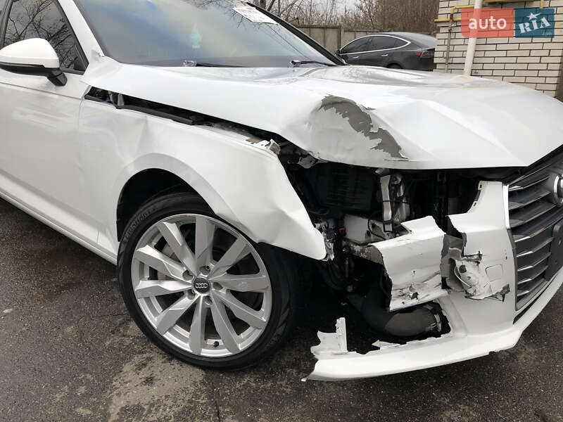 Седан Audi A4 2017 в Ирпене